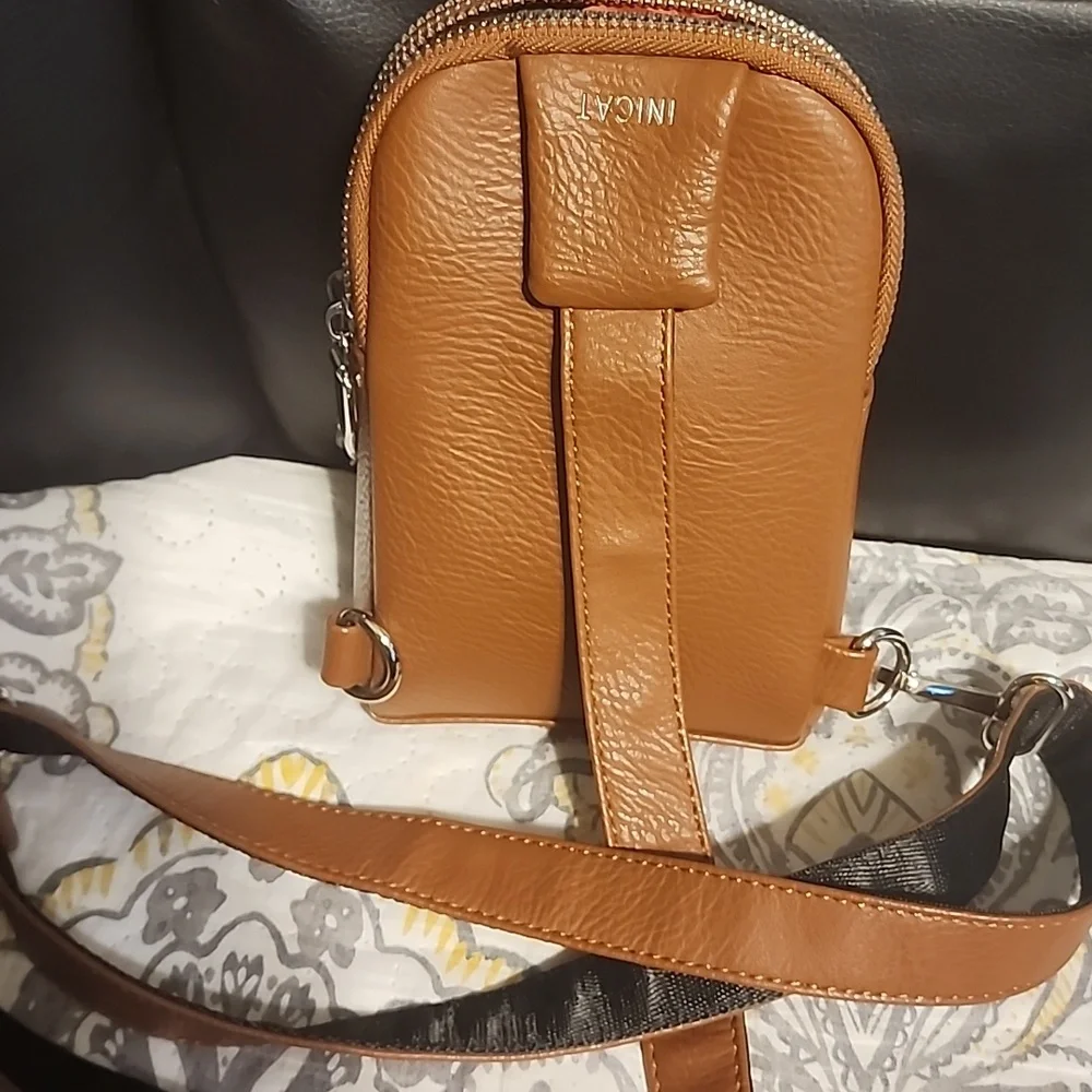 Woven Crossbody Phone Bag - Brown - Picture 4 of 4